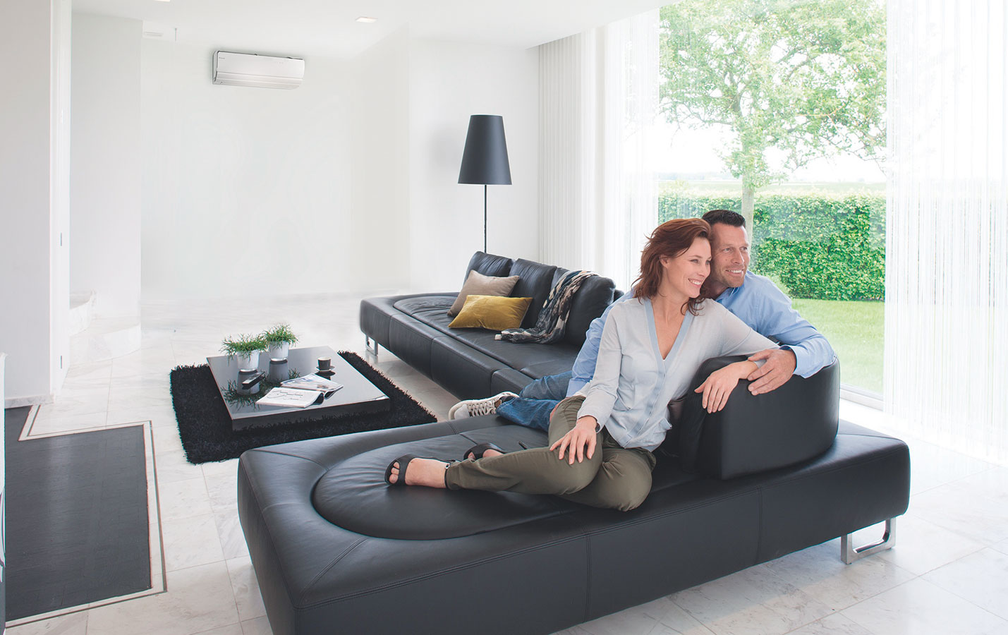 Инверторный настенный кондиционер (сплит-система) Daikin FTXM35R / RXM35A